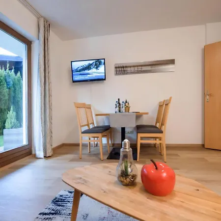 Alpenchalet By Interhome شقة *